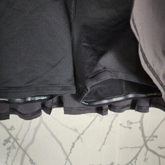 Lululemon Black Pleated Pace Setter Skirt w/ Built In Shorts - Picture 3 of 6